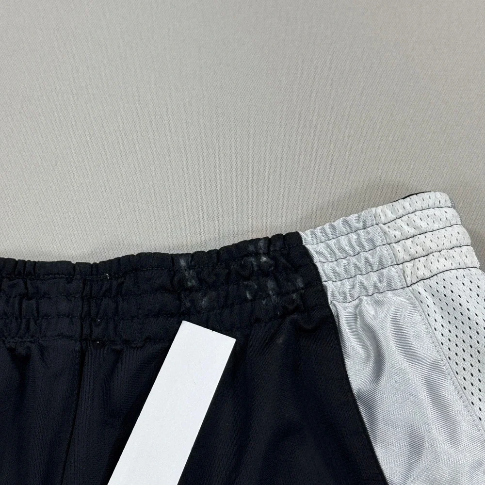 Nike Shorts Men's Large‎ White Black Reversible Basketball Drawstring Activewear - Picture 6 of 6